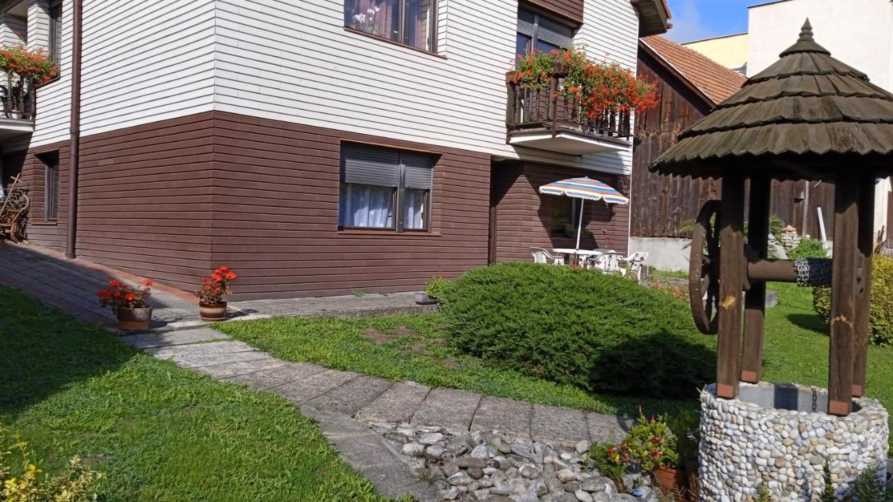 Apartman 6 Km Od Centra Banskej Bystrice 班斯卡-比斯特里察 外观 照片